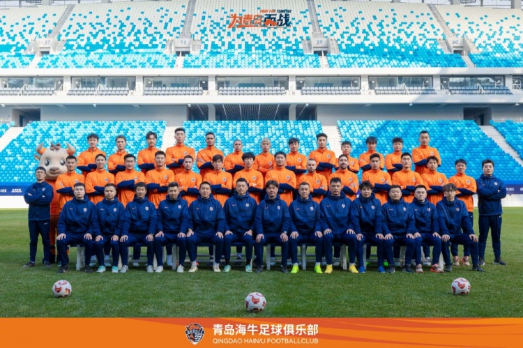  青島海牛一線隊名單：老將鄭龍、薩里奇坐鎮(zhèn)，金洋洋等新援在列