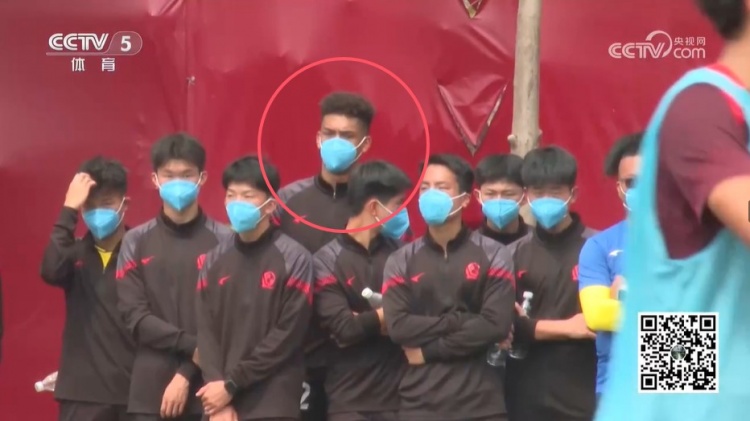  無緣U17國足名單，張洪福隨恒大足校觀摩國少隊(duì)訓(xùn)練
