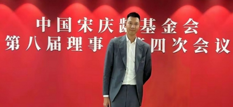 時隔5個月首次公開露面！大河報：易建聯(lián)關(guān)聯(lián)公司成被執(zhí)行人