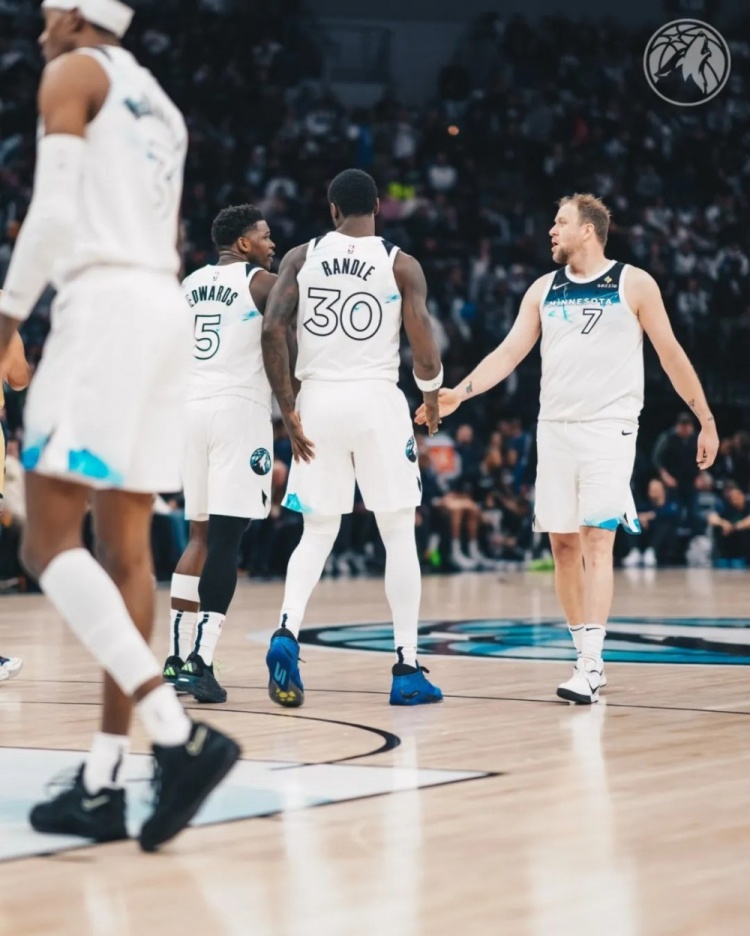  拿0分的NBA首發(fā)，所有人都為他叫好