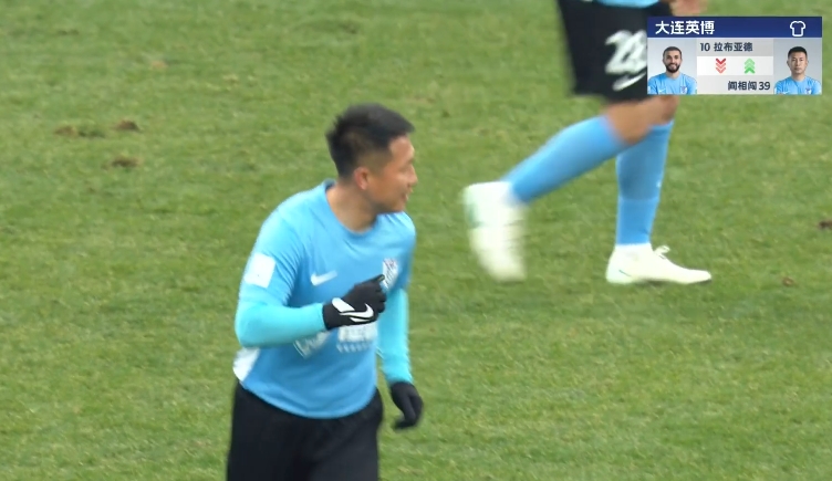  隊長來了！38歲閻相闖替補登場，上演賽季&重返中超首秀！