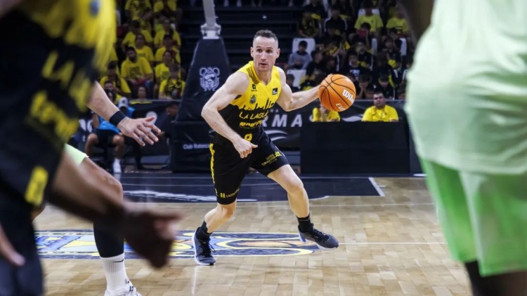 NBA初代老六，42歲進(jìn)入生涯巔峰？！