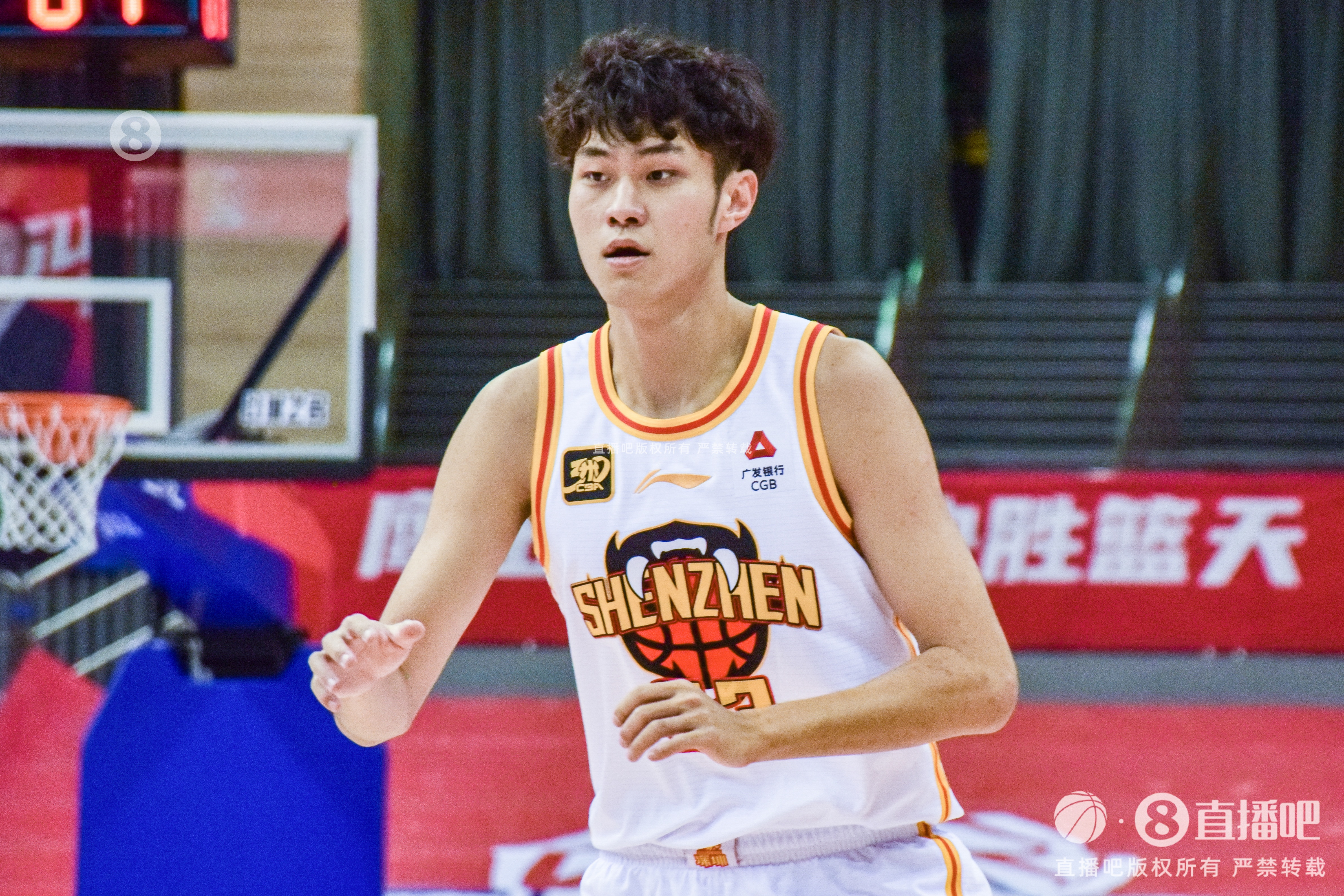  球隊主攻點！王浩然16中8拿到全隊最高20分外加2板4助2斷
