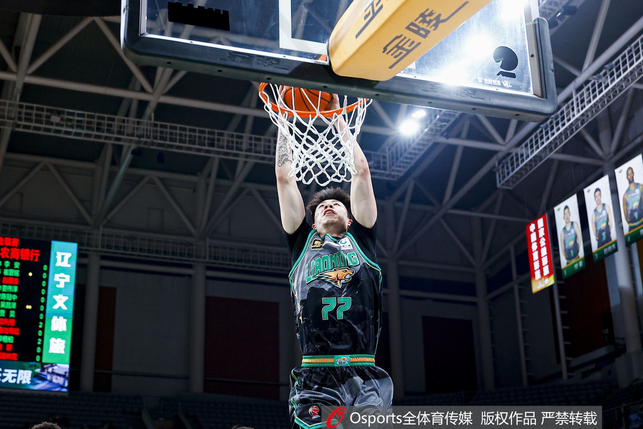  合理且高效！張鎮(zhèn)麟出場24分鐘10中6得12分&送6助攻 正負值+28